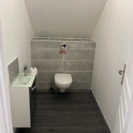 étage Privatif Dans Grande Maison Séjour chez l'habitant Saint-Marceau (Sarthe)