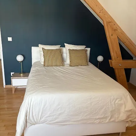 étage Privatif Dans Grande Maison Saint-Marceau (Sarthe)